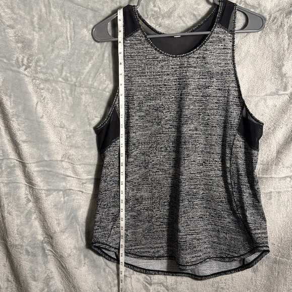 Lululemon tank top Women's L Gray Sleeveless lightweight sheer accents quality - Picture 2 of 11